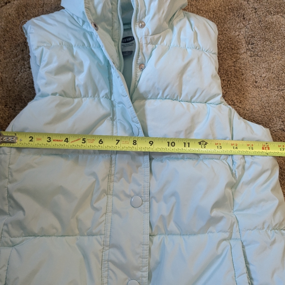Old Navy Light Blue Quilted Puffer Vest - Picture 3 of 5